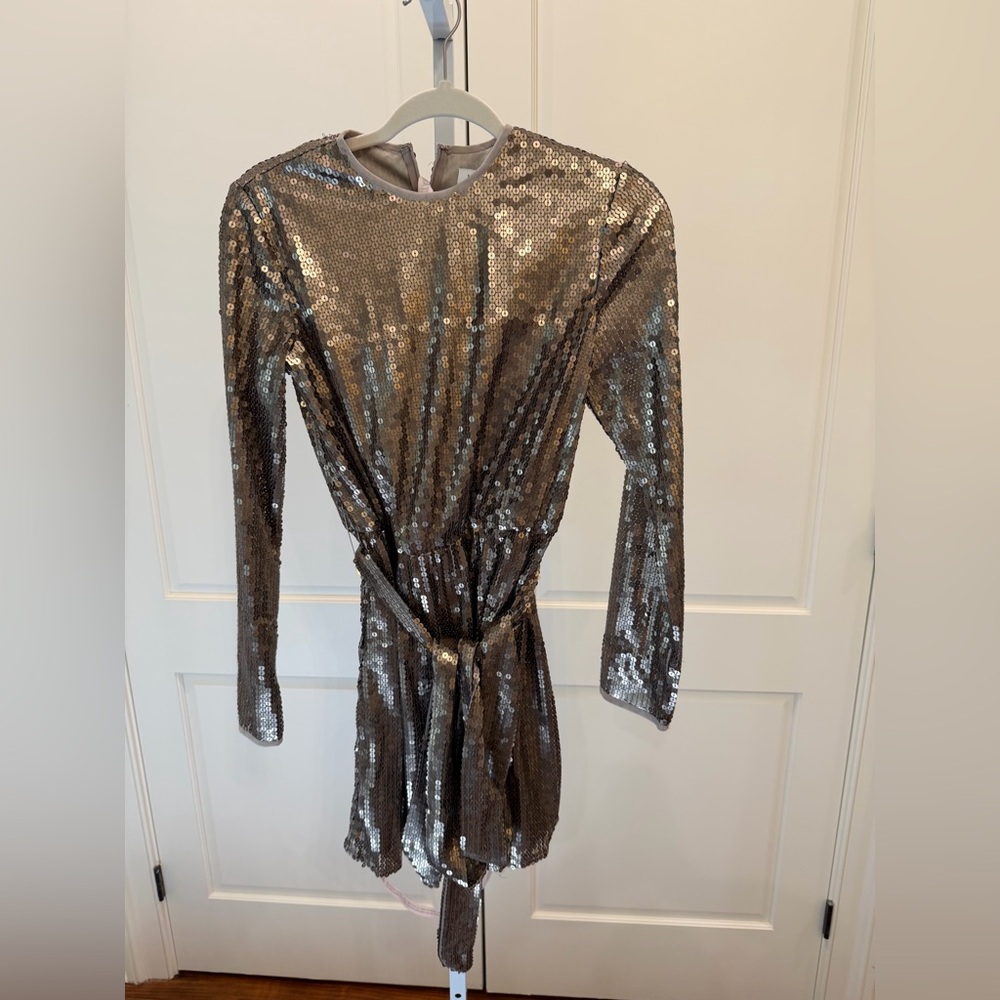 Mac Duggal Sash Belt Long Sleeves Mini Dress 10789 size 2 Taupe Sequins Cocktail - Picture 3 of 7